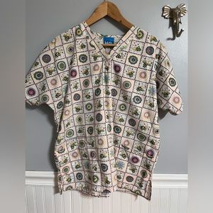 Bumble Bee Scrub Top